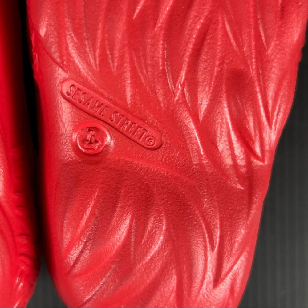 Sesame Street Red Elmo Slippers 4T‎